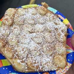 Hoopla Frozen Yogurt - Waffle