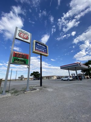 Border Inn Casino by null