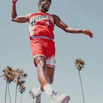 Dark Horse Academy - Group session this week - Basketball Courts Near Me - Santa Monica, California Dark Horse Academy - Group session this week - Basketball Courts Near Me - Santa Monica, California