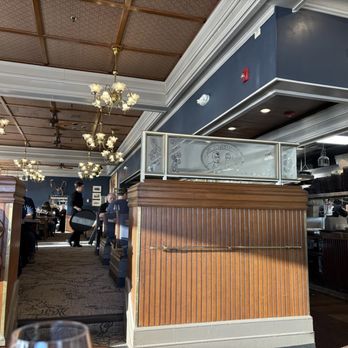 Simon & Seafort's Saloon & Grill - Seafood Near Me - Anchorage, Alaska Simon & Seafort's Saloon & Grill - Seafood Near Me - Anchorage, Alaska