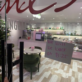 Genes - They are always closed or "on break". - Cafes Near Me - Santa Monica, California