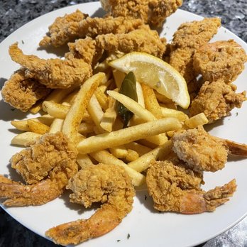 DEES XQUISITE SEAFOOD - Updated December 2024 - 10 Reviews - 1401 St Bernard Ave, New Orleans ...