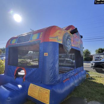 Steve’s Rentals - The classic Race Car 12x15 - Party Equipment Rentals Near Me Steve’s Rentals - The classic Race Car 12x15 - Party Equipment Rentals Near Me