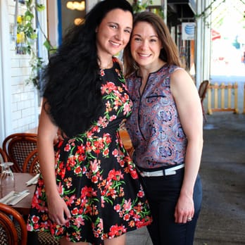 Café du Soleil - Cafe Du Soleil is a great place to meet friends for lunch - French Near Me - New York, New York Café du Soleil - Cafe Du Soleil is a great place to meet friends for lunch - French Near Me - New York, New York