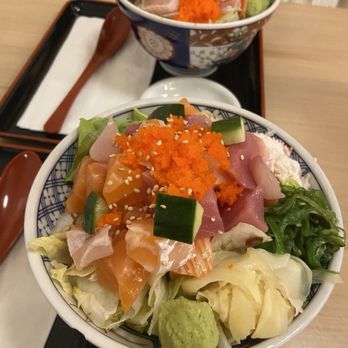 Fremont Bowl - Chirashi Salmon Poke - Japanese Near Me - Seattle, Washington