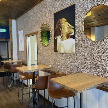 Braveheart Coffee - One of many study spaces - Coffee & Tea Near Me - Lewiston, Idaho