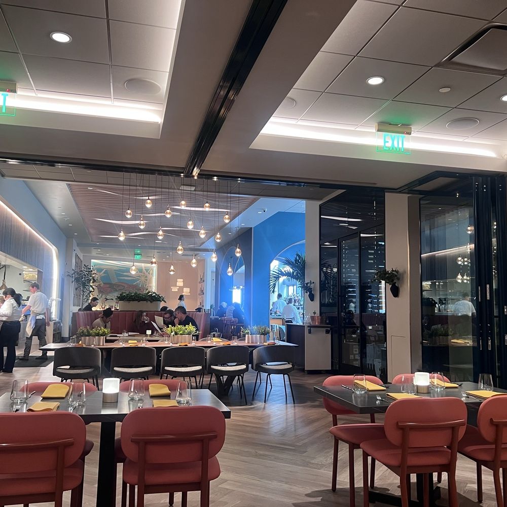 Aiona - Mediterranean Near Me - Sacramento, California