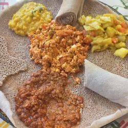 Fasika Cafe - Tofu tibs