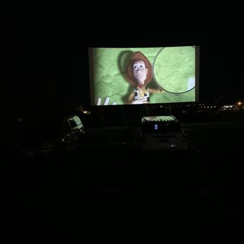 Drive-In El Rancho - Toy story on screen 2 with only 4 cars watching - Drive-In Theater Near Me - Sparks, Nevada
