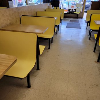 Court House Sub Shop - empty tables and chairs - Delis Near Me - Somerville, New Jersey Court House Sub Shop - empty tables and chairs - Delis Near Me - Somerville, New Jersey
