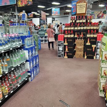 Frugal MacDoogal - Beer, Wine & Spirits Near Me - Fort Mill, South Carolina