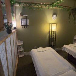 Shangri - La Foot Spa
