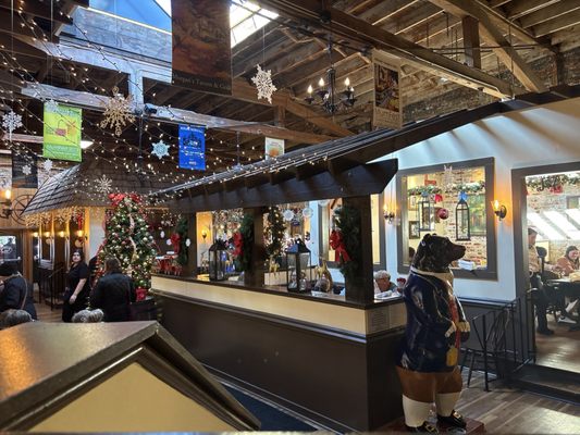 Morgan's Tavern & Grill by null