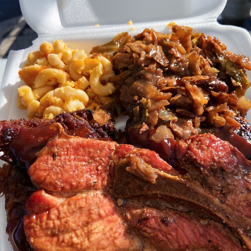 Mac, Cabbage, Porkchops, BBQ beef ribs & BBQ pork ribs MMMHMM Mac, Cabbage, Porkchops, BBQ beef ribs & BBQ pork ribs MMMHMM