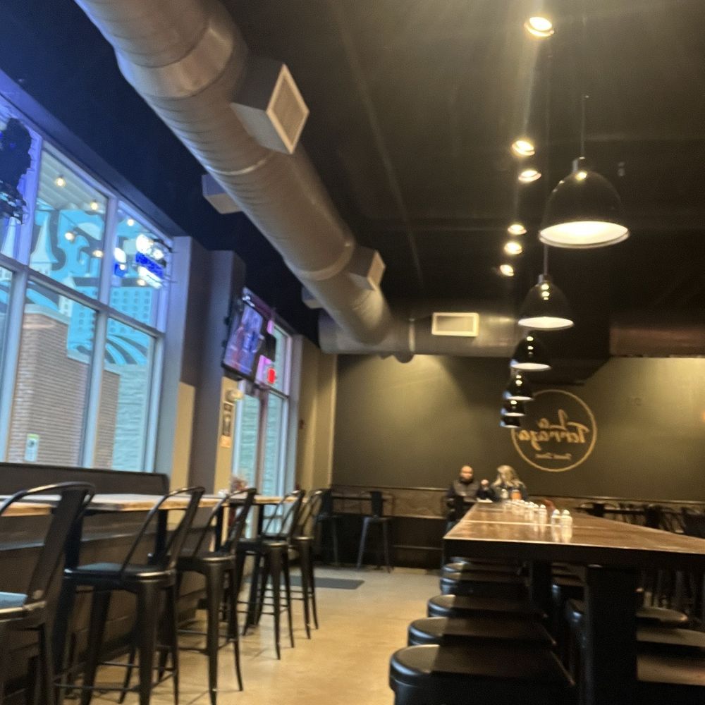 Dining area, drinks, dinner