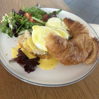 Farmer's Milk - Chicken Benedict - Farmers Market Near Me - Hollywood, Florida