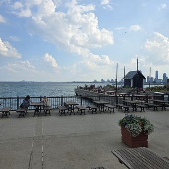 Navy Pier Beer Garden - Bars Near Me - Chicago, Illinois Navy Pier Beer Garden - Bars Near Me - Chicago, Illinois