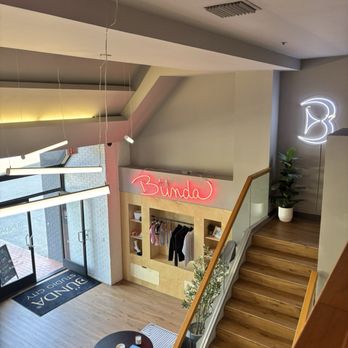 Bunda Studio City - Gyms Near Me - Los Angeles, California