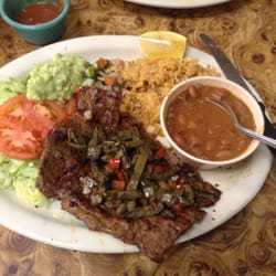 Taqueria Guadalajara - Carne Asada Plate - Sorry, but I had started eating before I took this pic.  Good stuff!