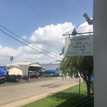 Weldon's Ice Cream Factory - Ice Cream & Frozen Yogurt Near Me - Millersport, Ohio