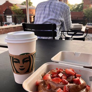 Cinnaholic - Cinnamon roll with hazelnut and strawberry - Desserts Near Me - Baltimore, Maryland Cinnaholic - Cinnamon roll with hazelnut and strawberry - Desserts Near Me - Baltimore, Maryland