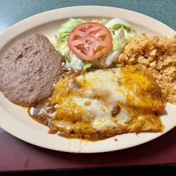 El Buen Gusto Mexican Cafe - Cheese enchiladas