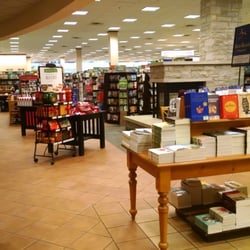 Barnes Noble 10 Resenas Librerias 4705 Grande Market Dr