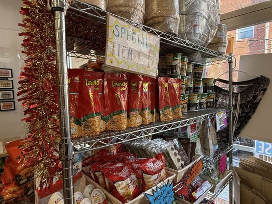 3 Aunties Thai Market 2 by null