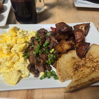 Scratch Kitchen & Taproom - Steak and eggs - Bars Near Me - Apex, North Carolina