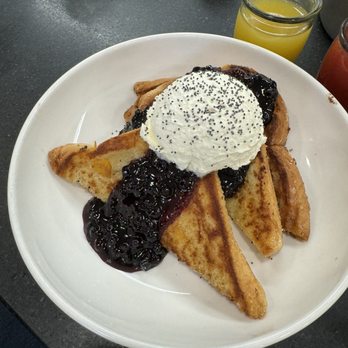 Heirloom Kitchen - Winter French Toast with Marion berries and lemon.  To die for! - Burgers Near Me - Stockton, California