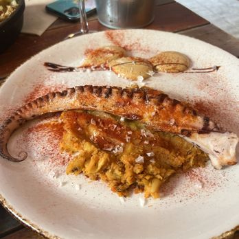 Bar Agustin & Company - Pulpo - Tapas Bars Near Me - Seville, SE Bar Agustin & Company - Pulpo - Tapas Bars Near Me - Seville, SE