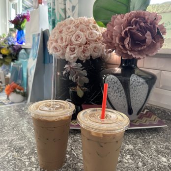 Avenue Bagel Cafe - Bagels Near Me - San Juan Capistrano, California