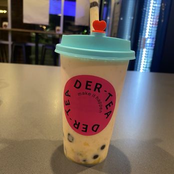 Der Tea Yogurt - Mango Strawberry Yogurt Shake with Boba - Desserts Near Me - Rancho Cucamonga, California Der Tea Yogurt - Mango Strawberry Yogurt Shake with Boba - Desserts Near Me - Rancho Cucamonga, California