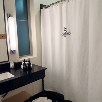 Lone Star Court - Hotels Near Me - Austin, Texas Lone Star Court - Hotels Near Me - Austin, Texas