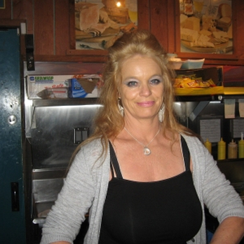 49rs Tavern - Lucy Lu! - Sports Bars Near Me - Long Beach, California