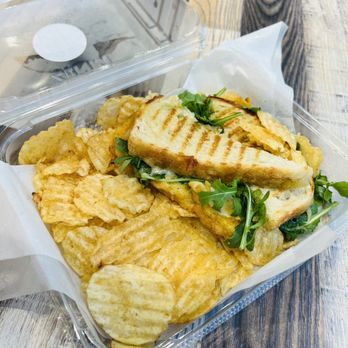 Cafe 86 - Turkey Pesto! - Desserts Near Me - Glendale, California