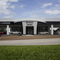 Gabriel/Jordan Buick GMC - Recently remodeled with an enlarged waiting area, large bathrooms, complimentary refreshments and free Wi-Fi!