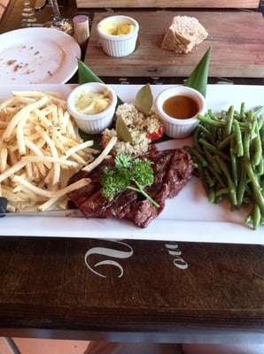 Au Revoir French Bistro by null