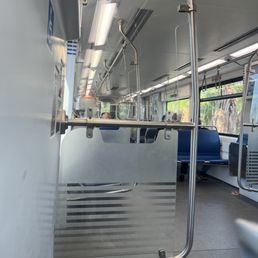 Metrorail - Metrorail to South in Miami - Trains Near Me - Miami, Florida