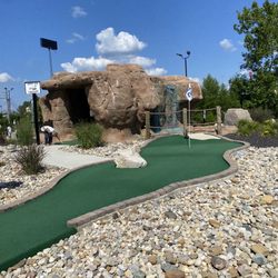 Heartland Mini Golf