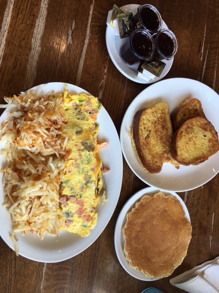 JACK’S CAFE 13 Photos & 23 Reviews 130 Lake St, Tremont, Illinois