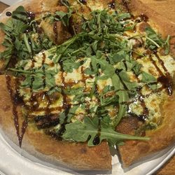 Old Chicago Pizza + Taproom - Farmers Daughter Pizza