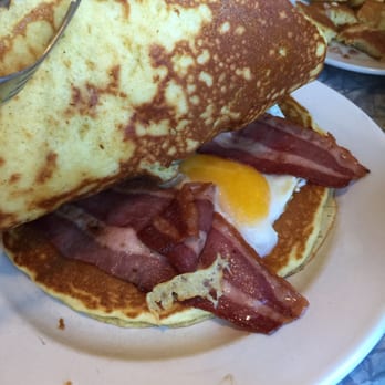 Henrys Diner - Turkey bacon and sunny side egg "pancake sandwich" - Diners Near Me - Burlington, Vermont Henrys Diner - Turkey bacon and sunny side egg "pancake sandwich" - Diners Near Me - Burlington, Vermont