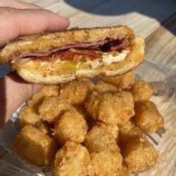 Coho’s Market & Grill