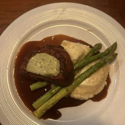 Gorgonzola-crusted Filet Mignon
