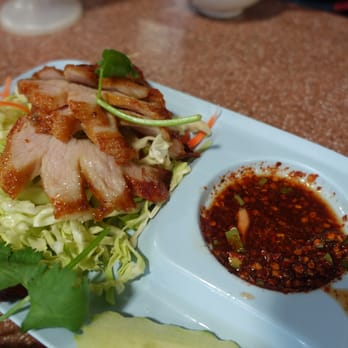 泰苑小食 - pork neck and delicious homemade spicy dip - Thai Near Me - Hong Kong, HK