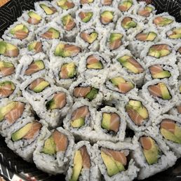 Avocado Salmon Roll