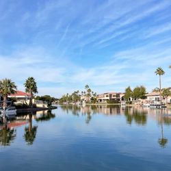 Val Vista Lakes - Sunny days