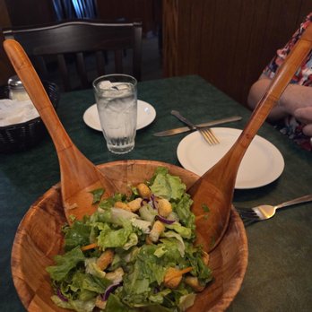 Marino's Italian Restaurant - salad with creamy italian dressing = yummy - Italian Near Me - Bellflower, California