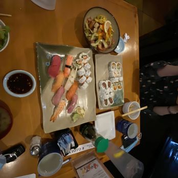 Kyoto 2 - Mango seafood salad Dynamite roll Sushi combination dinner - Japanese Near Me - New Orleans, Louisiana Kyoto 2 - Mango seafood salad Dynamite roll Sushi combination dinner - Japanese Near Me - New Orleans, Louisiana